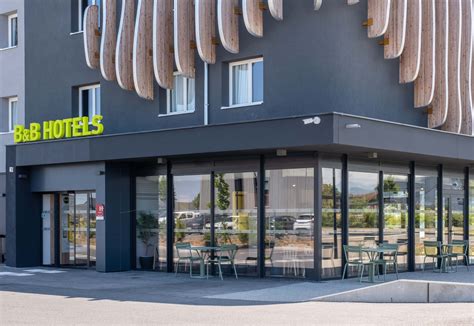 b&b hotel evian publier|B .